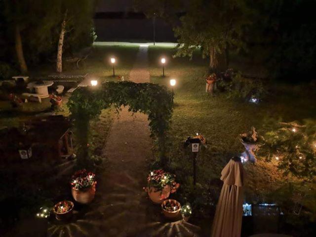 Monika Panzio Tata Bagian luar foto